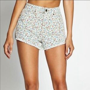 Guess | Vintage High Wasted Shorts